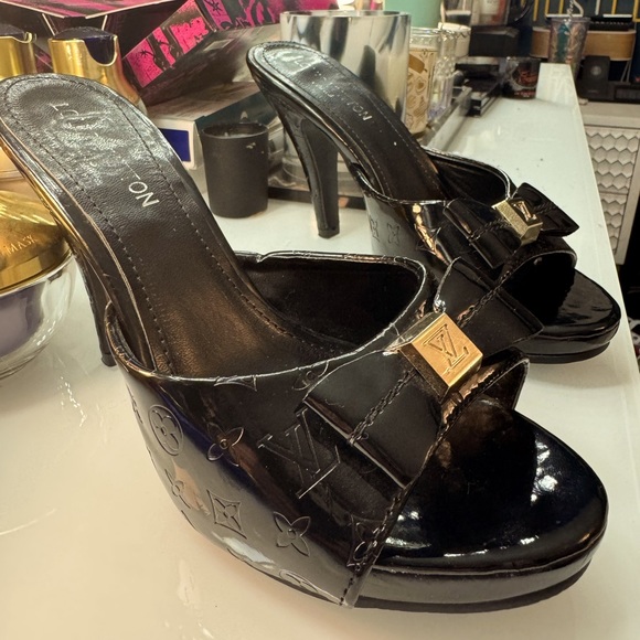 Louis Vuitton Shoes - Louis Vuitton shiny logomania embossed heels size 7